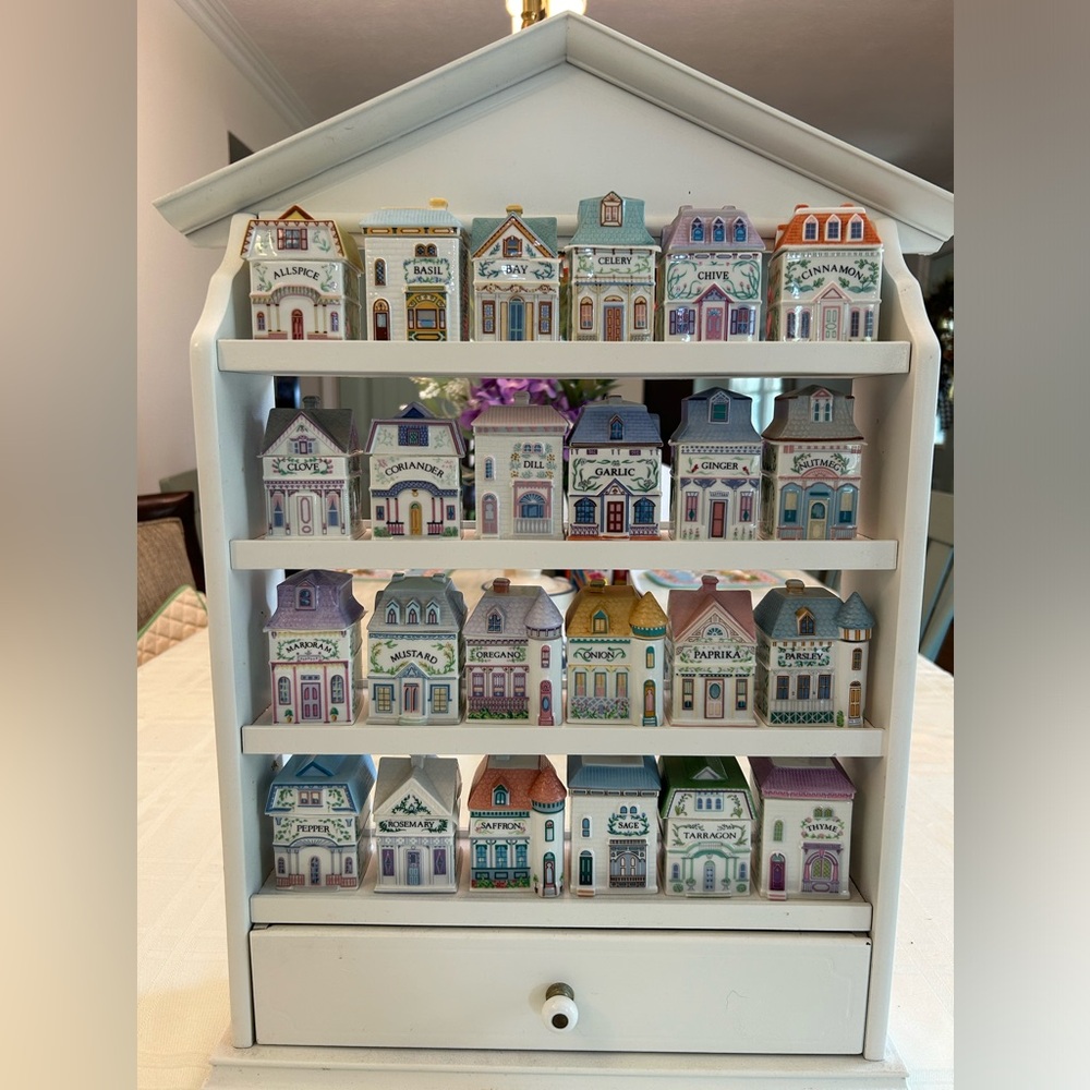 COMPLETE LENOX SPICE VILLAGE WITH RACK (painted white) excellent condition
